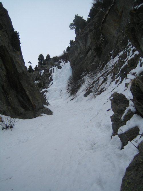 Cascata-parcet1.jpg