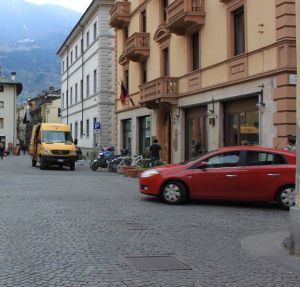 Aosta, via libera ai permessi Ztl gratis per i residenti dal 2015