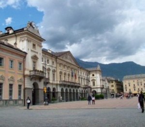 Maxi appalto sui servizi scolastici, il Comune di Aosta replica a Cna