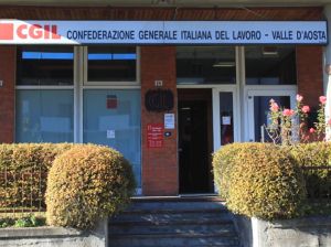 Lavoro, continua la raccolta firme in Valle d'Aosta per la Carta dei diritti universali