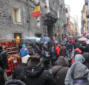 La "circolare Gabrielli" affossa le manifestazioni in Valle d'Aosta