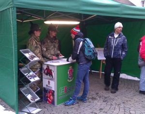 Aosta, bilancio positivo dello stand dell'Esercito alla Fiera di Sant'Orso