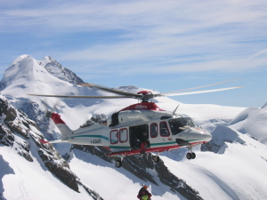 Monte Bianco, intervento del Soccorso alpino sull'Aiguille Blanche