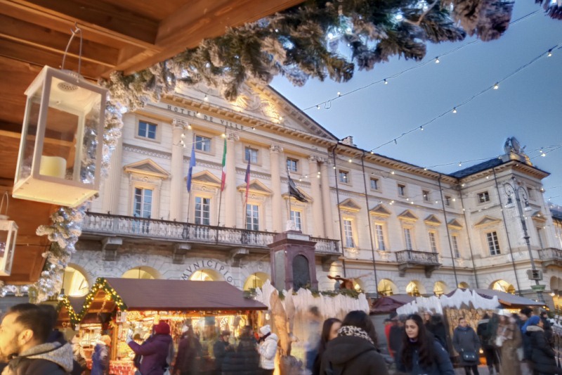 Turismo, Festa del Lardo e Marché Vert Noël chiedono l'accesso al Funt