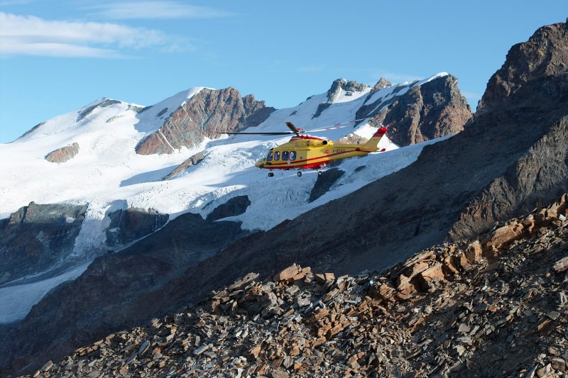 Interventi del Soccorso Alpino Valdostano su Monte Rosa e Monte Bianco