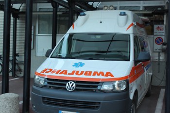 Incidenti stradali, due giovani ricoverati all'ospedale di Aosta