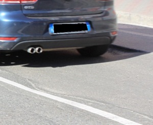 Strade dissestate, il Comune di Aosta "bacchetta" Telcha