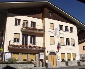 Allein, un piccolo Comune che punta sul volontariato e il "fai da te"