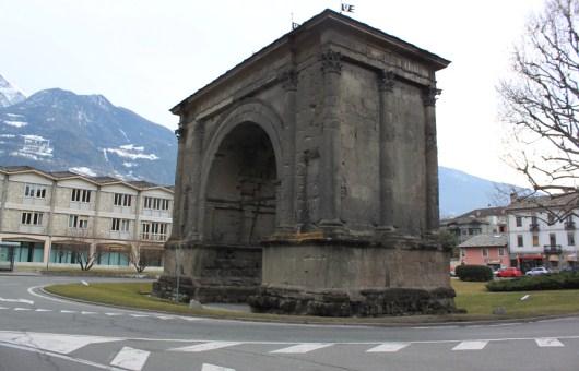 Arco d'Augusto