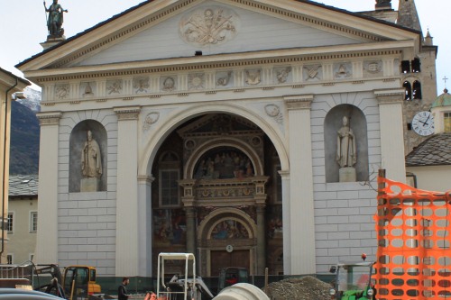 Lavori in piazza della Cattedrale