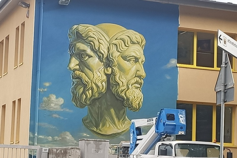 Giano bifronte