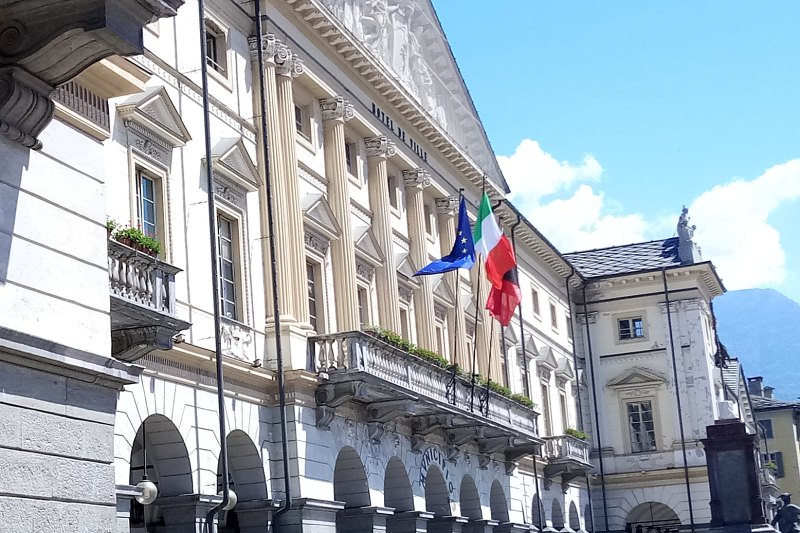 Aosta, analisi dell'acqua ok: stop all'obbligo di bollitura