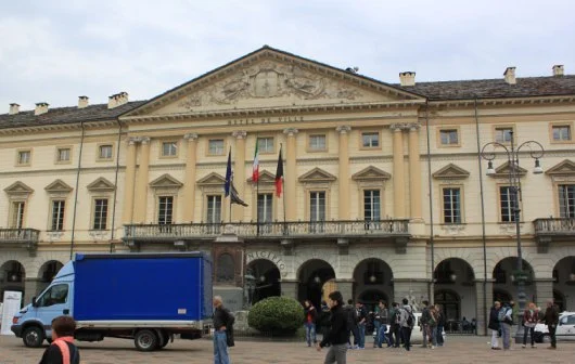 Divieti di sosta ad Aosta per la visita del presidente Mattarella