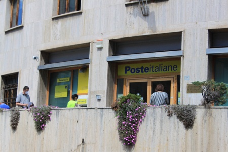 Poste centrali