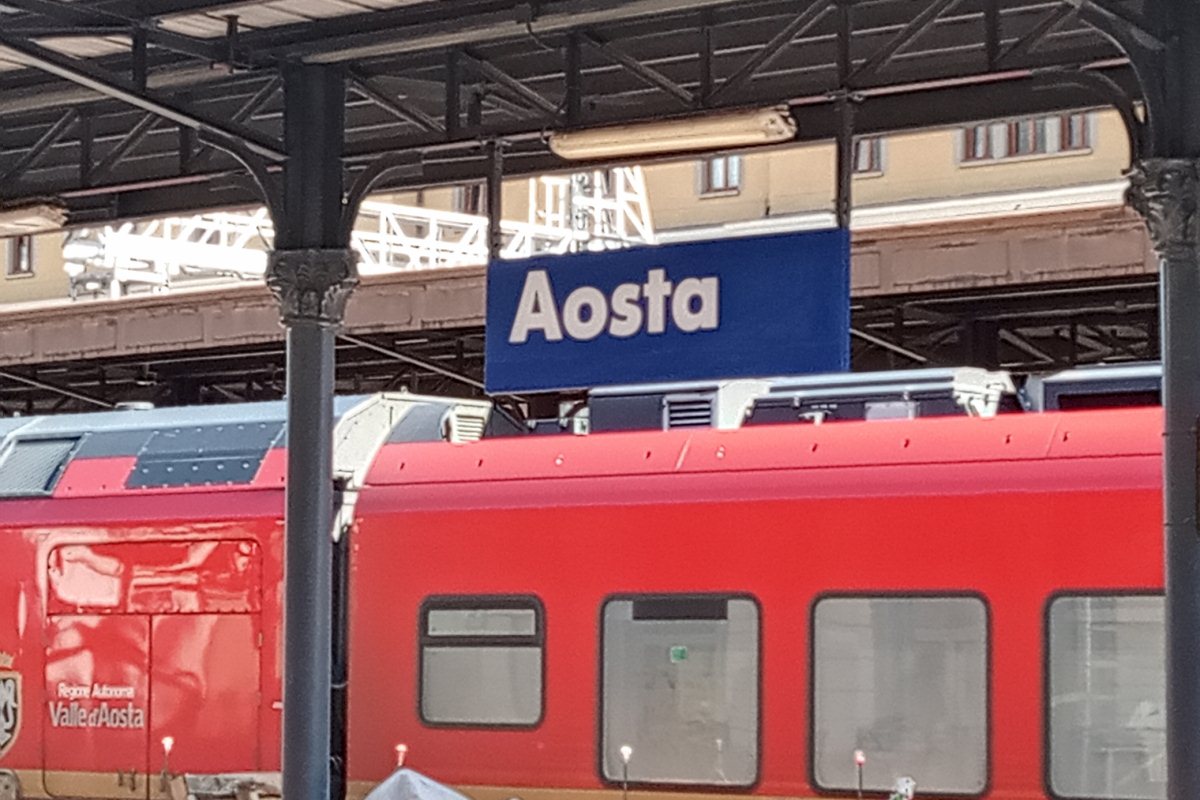 Accordo per treni diretti tra Aosta e Milano dall'estate 2027
