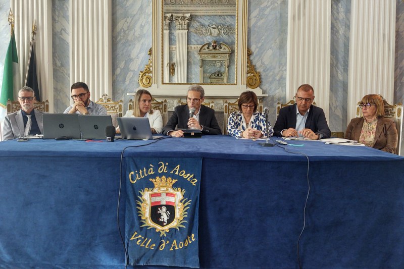Conferenza di metà mandato della Giunta comunale di Aosta