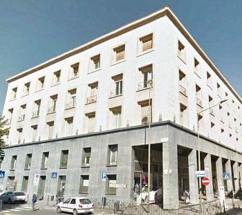 Una nuova perizia e un bando di valorizzazione per il Palazzo Cogne