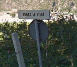 Maltempo, caduta di massi ad Arnad