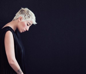 Il NaïfClubtour2016 di Malika Ayane fa tappa a Saint-Vincent
