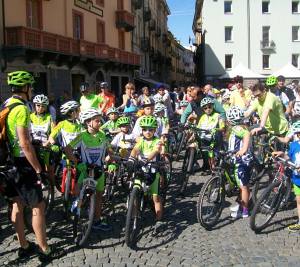 Aosta, 1.600 ciclisti per Bicincittà 2015
