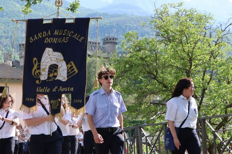 La Banda musicale di Donnas festeggia 50 anni con Rubén Simeó