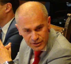"Onorabilità" dell'assessore Chatrian, Marquis: provvederemo entro i termini di legge
