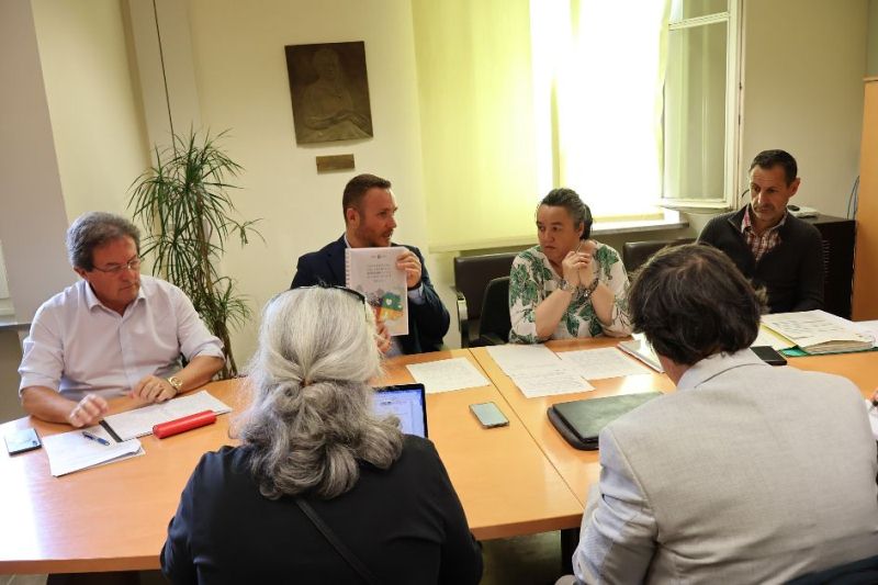 L'opposizione chiede un Consiglio Valle straordinario sul Piano salute e benessere