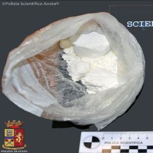 Droga, torinese fermato dalla polizia di Aosta con 111 grammi di cocaina