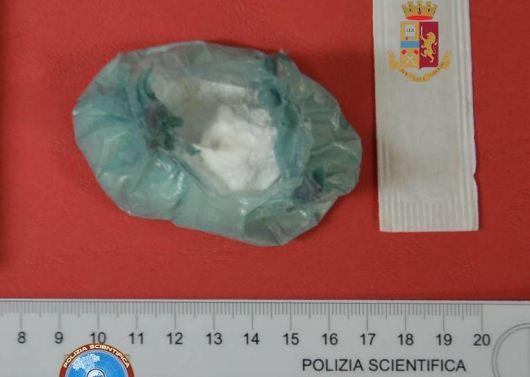 Fermato al casello di Nus con droga: arrestato 19enne