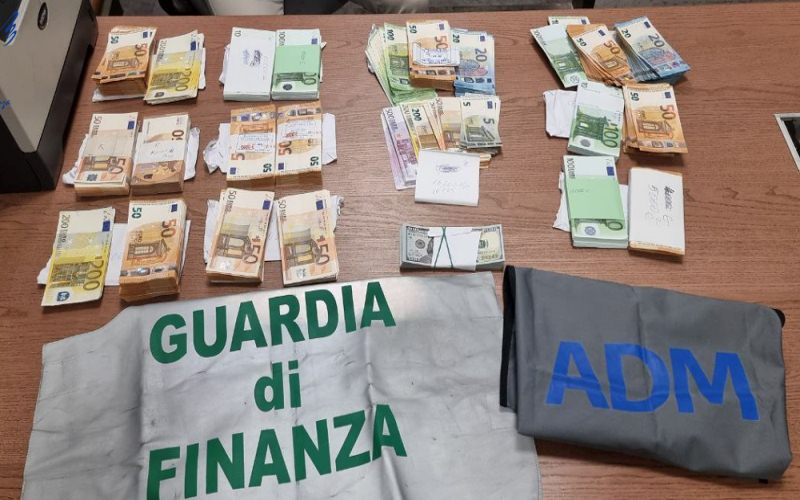 Sequestro di valuta