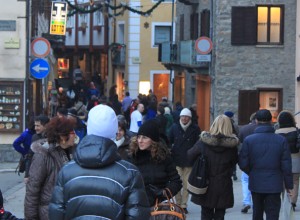 Ladri in azione a Courmayeur: rubati 100 piumini