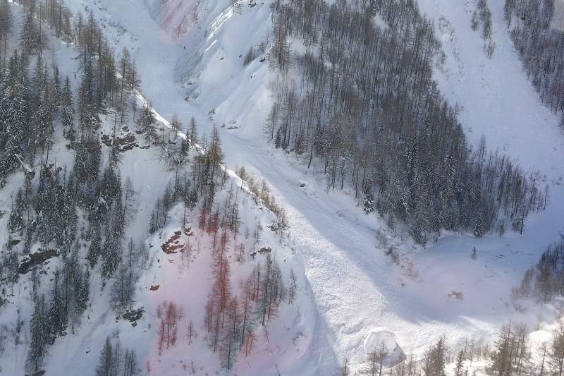 Valanga nel Canale del Vesses