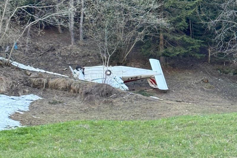 Champorcher, soccorso pilota di un ultraleggero dopo l'impatto al suolo
