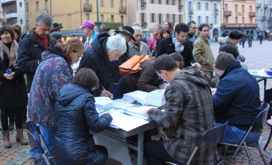 Regionali 2025, la lista AVS inizia la raccolta firme per le elezioni