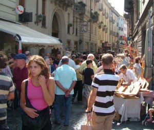 Aosta, via libera al calendario delle manifestazioni estive e autunnali