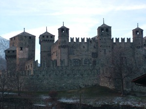 Turismo, aumentano i prezzi di ingresso ai castelli della Valle d'Aosta