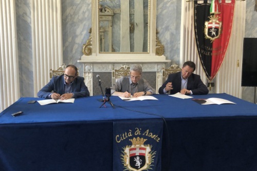 Firma del protocollo d'intesa tra Aosta, Cogne e Gressan