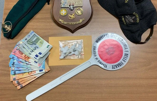 Sequestro di droga Sequestro di droga