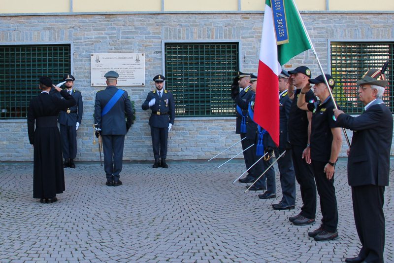 Cerimonia per il 250° della fondazione della Guardia di finanza