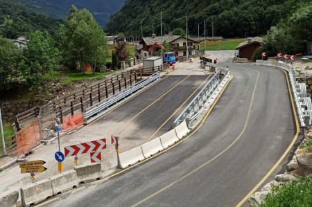 Aperto il nuovo ponte a Issime