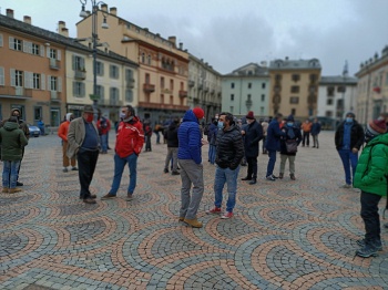 Manifestazione in piazza Chanoux