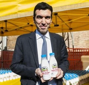 Latte, scatta l'indicazione obbligatoria in etichetta