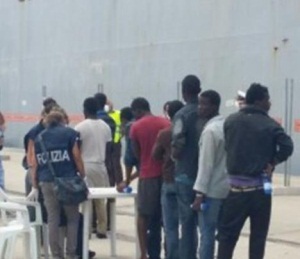 Migranti, Rollandin: 16 posti ancora disponibili in Valle d'Aosta