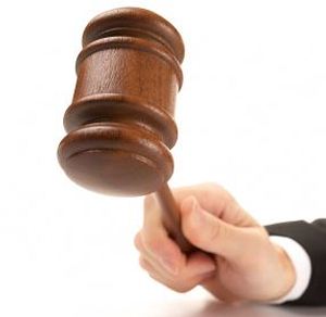 Psichiatra aostano assolto dalle accuse di violenza sessuale e falso