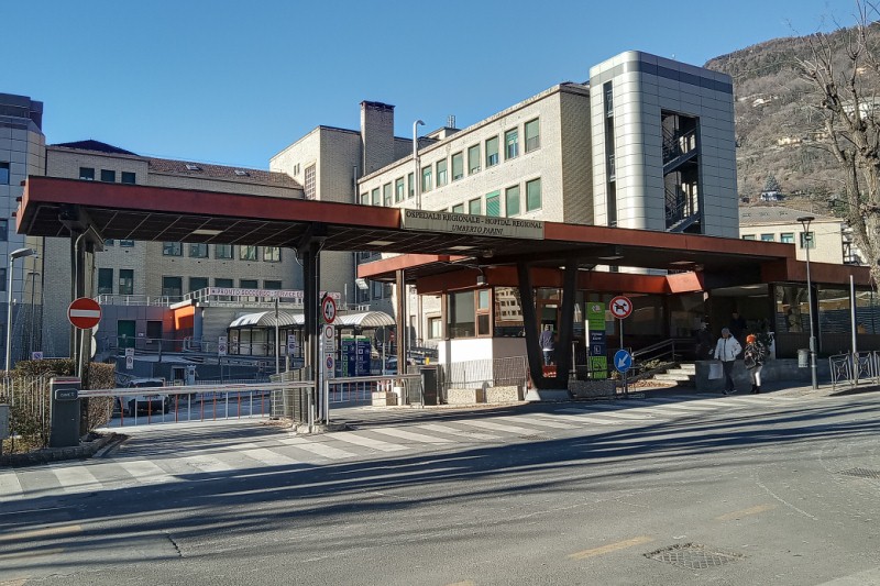 L'ospedale Parini di Aosta L'ospedale Parini di Aosta