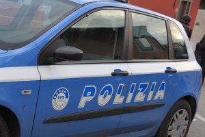 Aosta, furto in alloggio: due nomadi arrestate