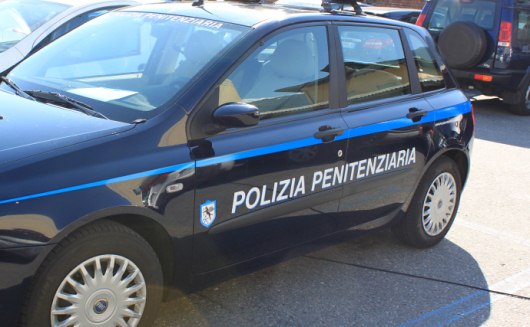 Sappe: suicida agente di polizia penitenziaria 31enne