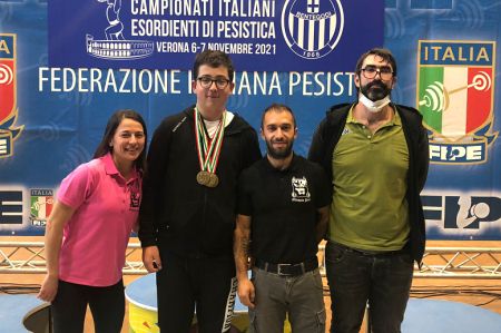 Comé Bronzo agli Italiani Under 15 di Pesistica olimpica