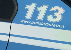 Furto e ubriachezza, 32enne denunciato e multato dalla polizia di Aosta