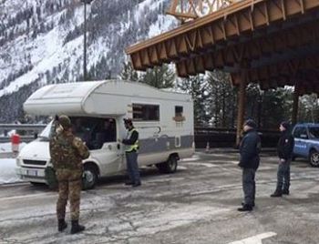 Passeur egiziano arrestato al Traforo del Monte Bianco